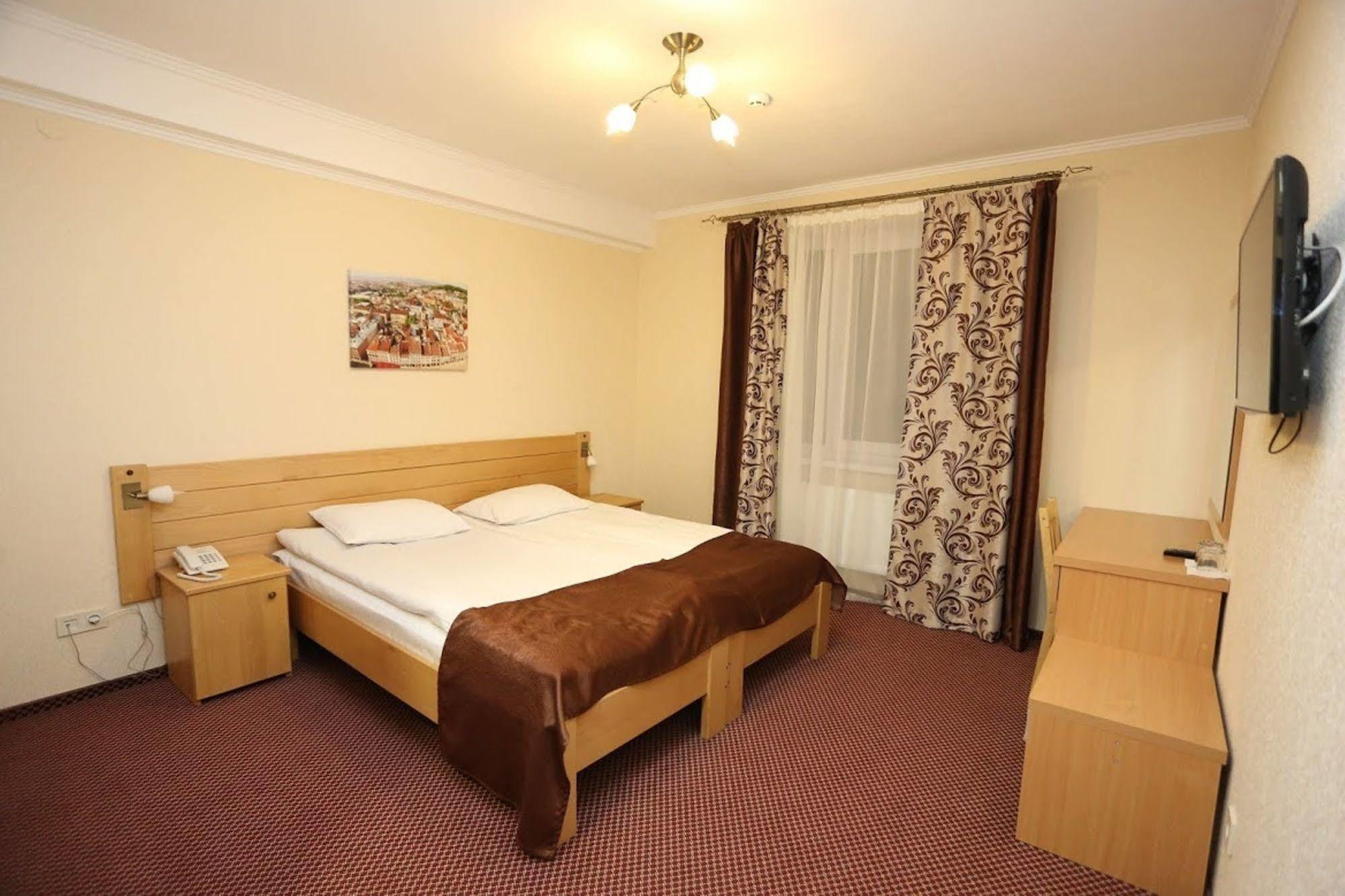 Hotel Argo Premium Lwów Zewnętrze zdjęcie
